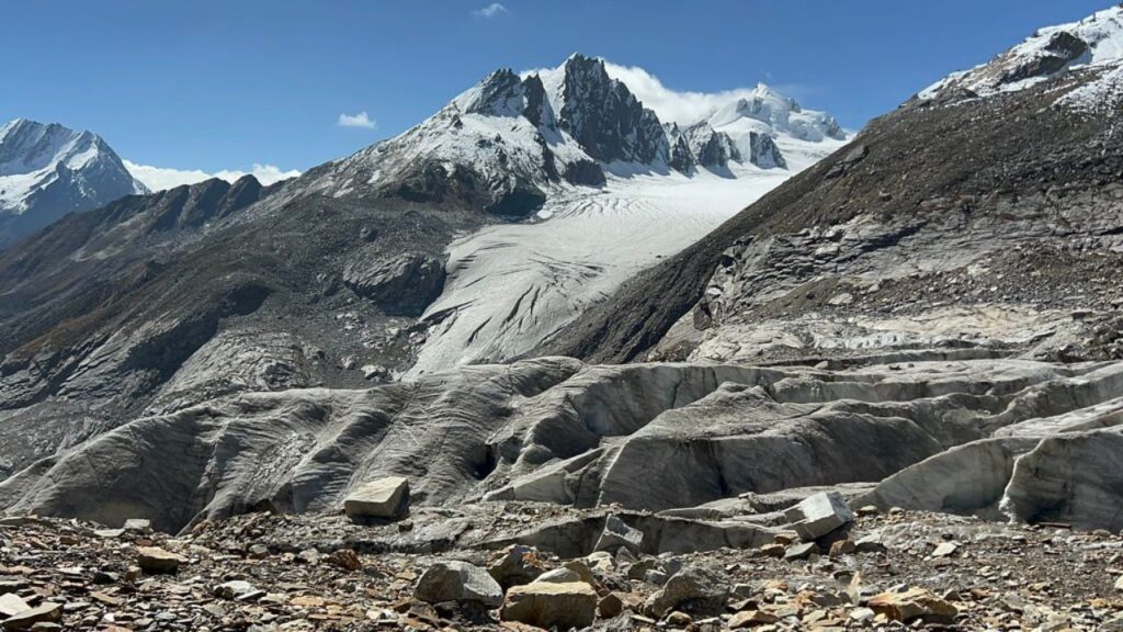 Khatling Glacier Camp